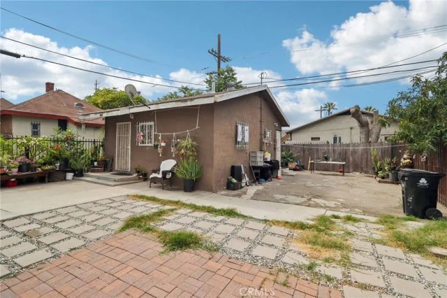 1242 E 43rd, Los Angeles, CA 90011