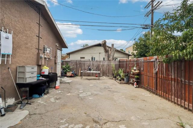 1242 E 43rd, Los Angeles, CA 90011