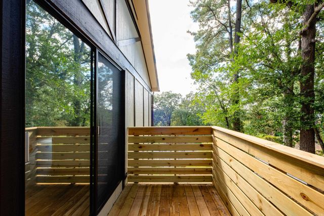 9 Brookfield Cove, Little Rock, AR 72205