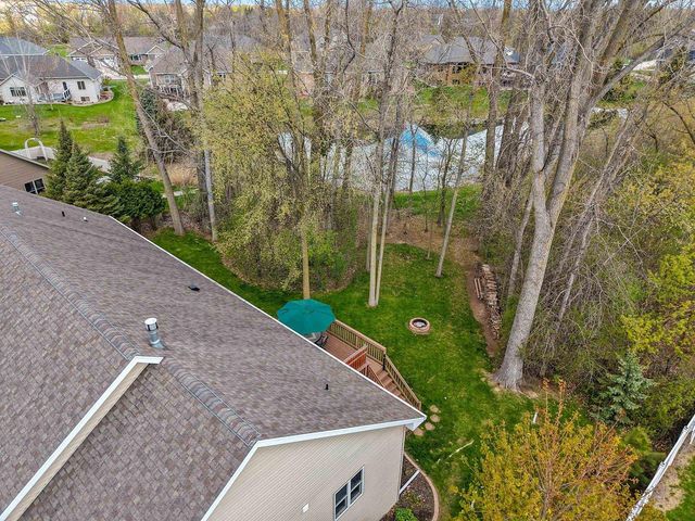 2460 WARM MEADOWS DRIVE, Green Bay, WI 54303