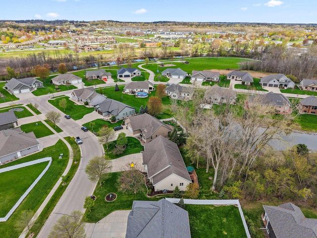 2460 WARM MEADOWS DRIVE, Green Bay, WI 54303