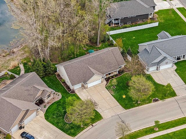 2460 WARM MEADOWS DRIVE, Green Bay, WI 54303
