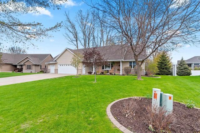 2460 WARM MEADOWS DRIVE, Green Bay, WI 54303