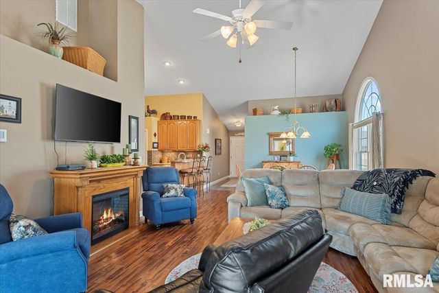 4144 Highbury Drive, Springfield, IL 62711