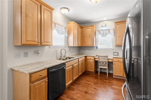 5546 Aberdour Lane, Oakville, MO 63129