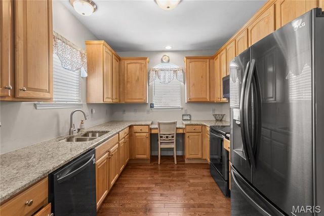 5546 Aberdour Lane, Oakville, MO 63129