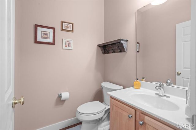 5546 Aberdour Lane, Oakville, MO 63129