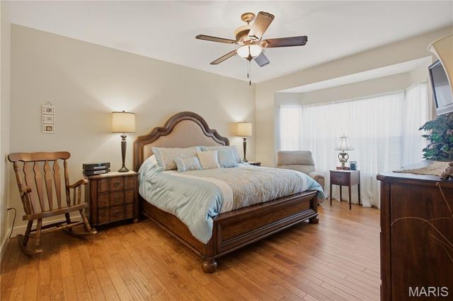 5546 Aberdour Lane, Oakville, MO 63129