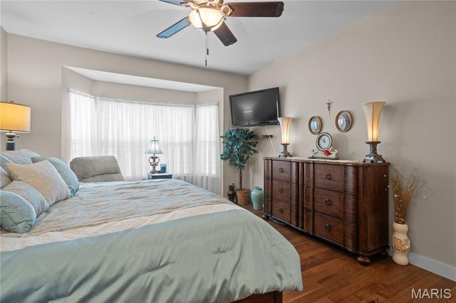 5546 Aberdour Lane, Oakville, MO 63129