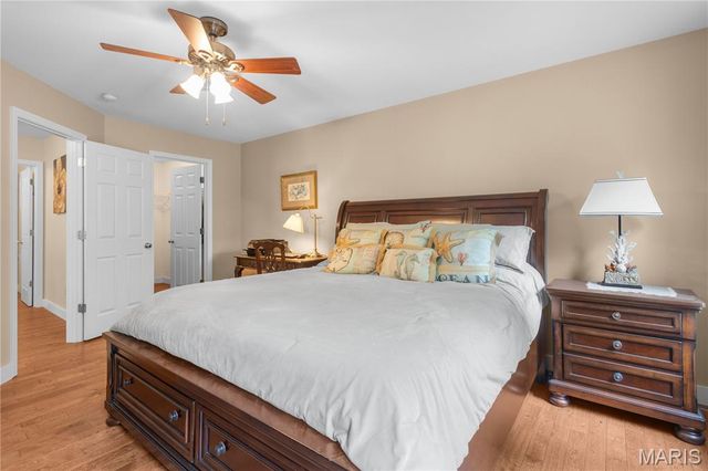 5546 Aberdour Lane, Oakville, MO 63129