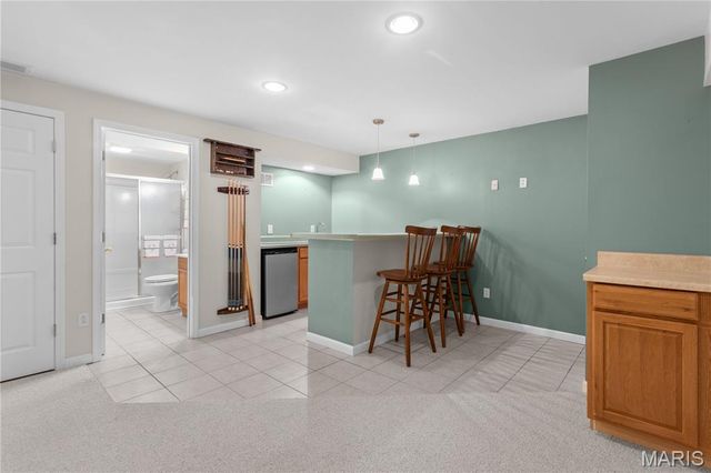 5546 Aberdour Lane, Oakville, MO 63129