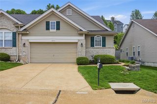 5546 Aberdour Lane, Oakville, MO 63129