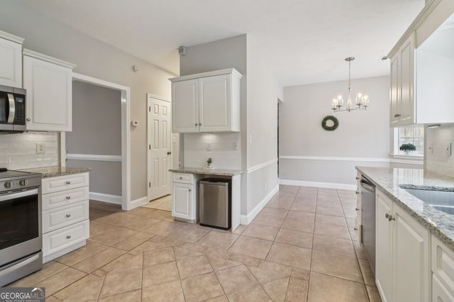 175 Meredith Way, Stockbridge, GA 30281