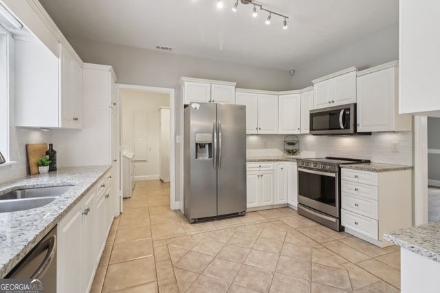 175 Meredith Way, Stockbridge, GA 30281