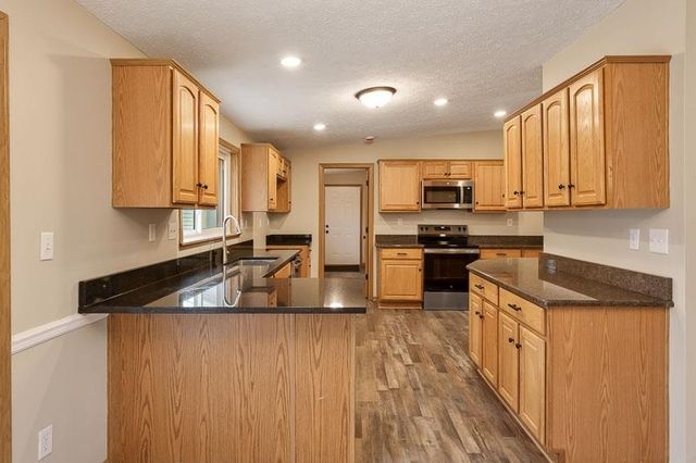 5647 BUTTERCUP Lane, Machesney Park, IL 61115