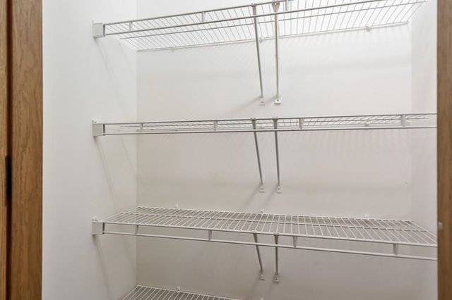 5647 BUTTERCUP Lane, Machesney Park, IL 61115