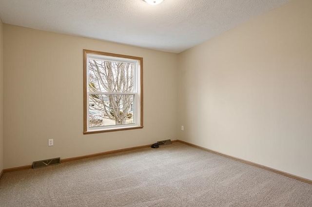 5647 BUTTERCUP Lane, Machesney Park, IL 61115