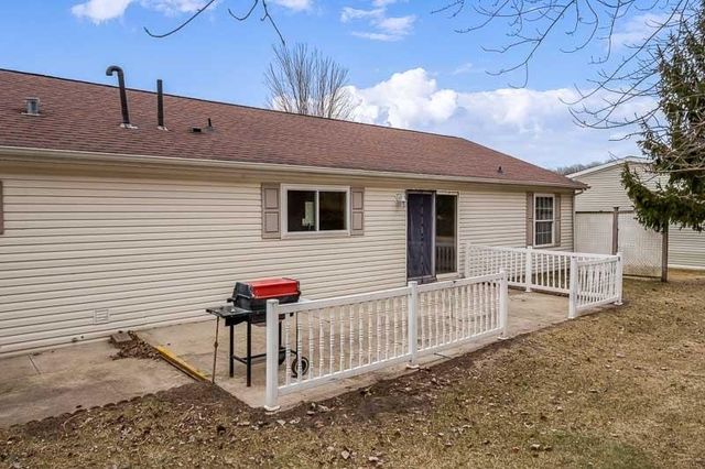 5647 BUTTERCUP Lane, Machesney Park, IL 61115