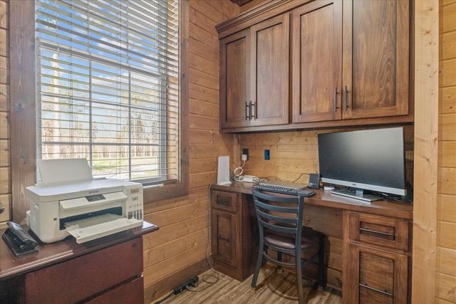 1028 Walton Rd, Scotts Hill, TN 38374