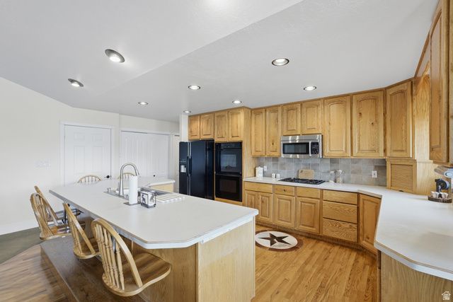 6643 W 5900 S, Hooper, UT 84315