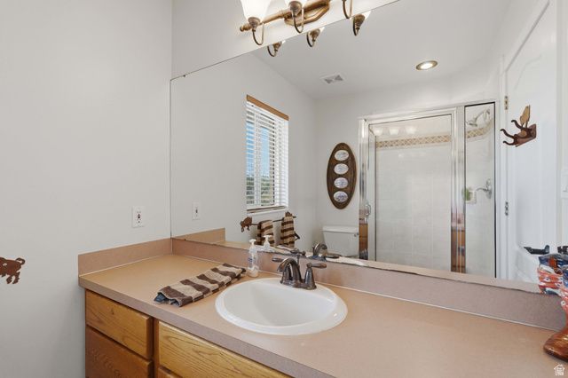 6643 W 5900 S, Hooper, UT 84315
