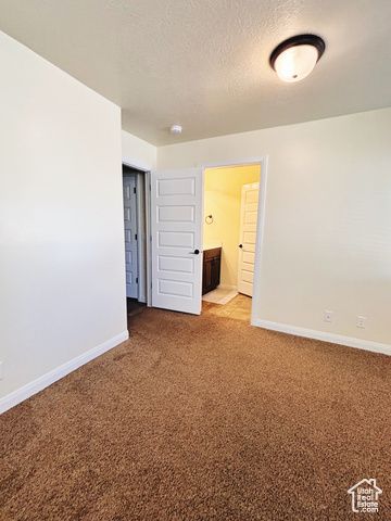 3853 MITCHELL DR, Santa Clara, UT 84765