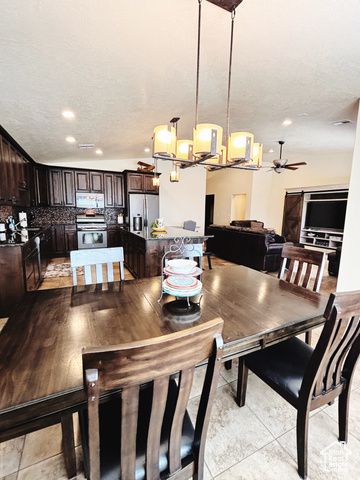 3853 MITCHELL DR, Santa Clara, UT 84765