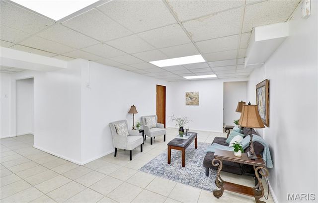 1730 Woodmore Oaks Drive, Manchester, MO 63021