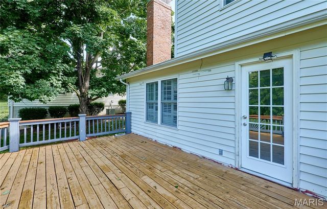 1730 Woodmore Oaks Drive, Manchester, MO 63021