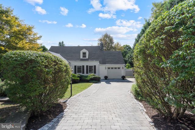 75 HART AVE, Hopewell, NJ 08525