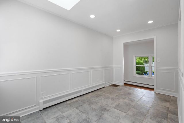 75 HART AVE, Hopewell, NJ 08525