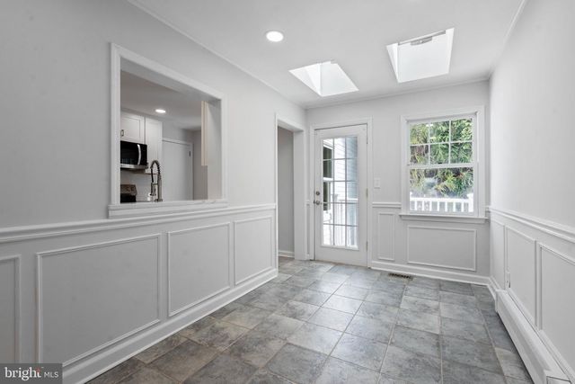 75 HART AVE, Hopewell, NJ 08525