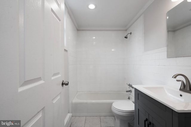 75 HART AVE, Hopewell, NJ 08525