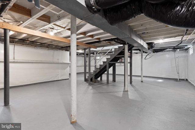 75 HART AVE, Hopewell, NJ 08525