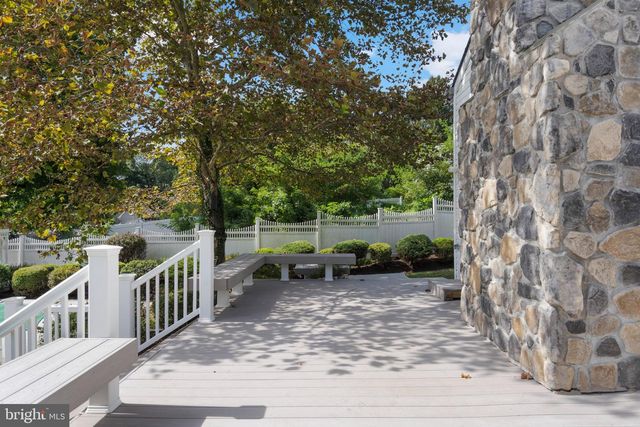 75 HART AVE, Hopewell, NJ 08525