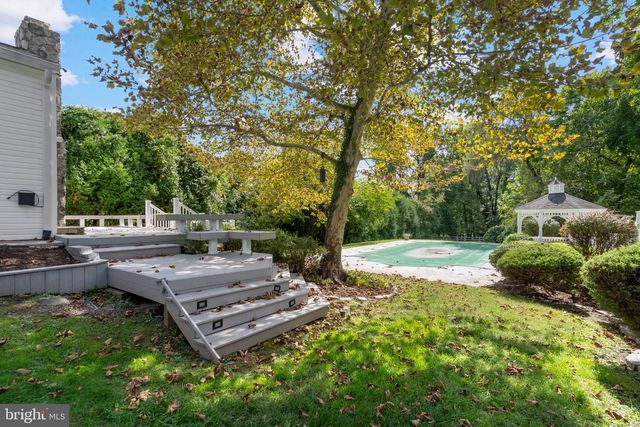75 HART AVE, Hopewell, NJ 08525