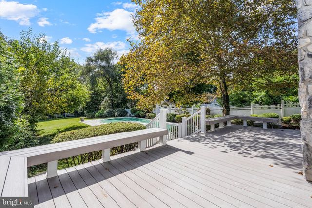 75 HART AVE, Hopewell, NJ 08525