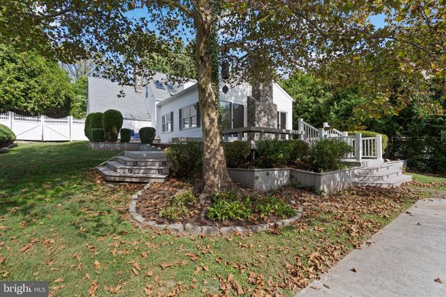 75 HART AVE, Hopewell, NJ 08525