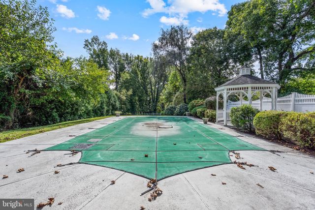 75 HART AVE, Hopewell, NJ 08525