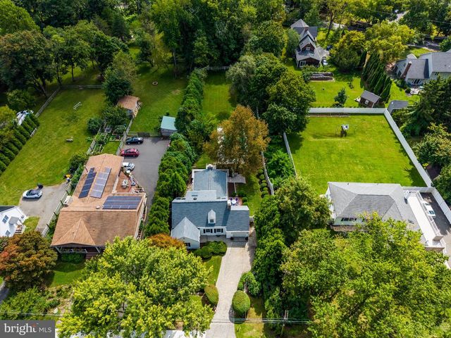 75 HART AVE, Hopewell, NJ 08525