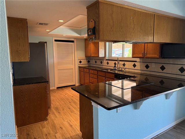 881 East Calvada Boulevard, Pahrump, NV 89048