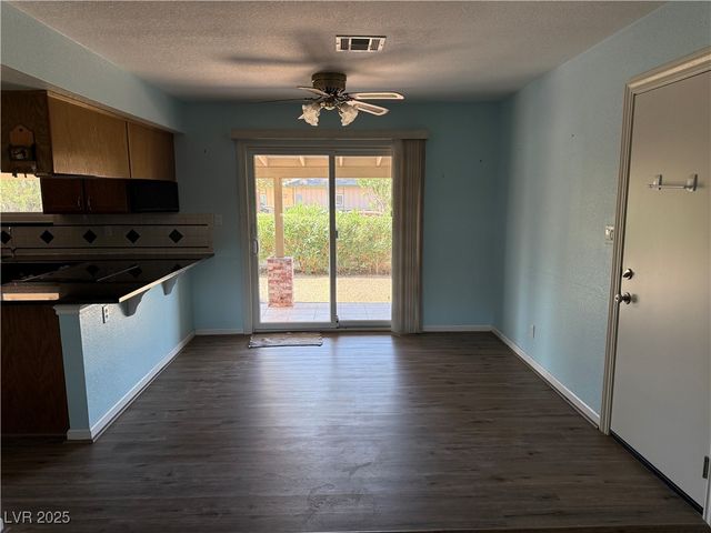 881 East Calvada Boulevard, Pahrump, NV 89048