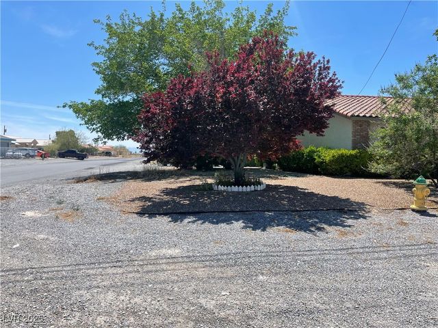 881 East Calvada Boulevard, Pahrump, NV 89048