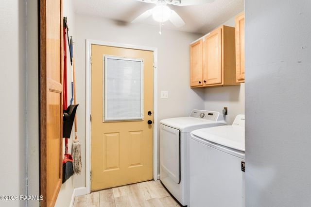 1012 Juleau Champagne Road, Breaux Bridge, LA 70517
