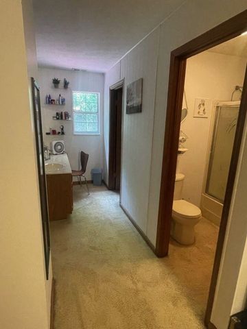 268 Doss Hill Road, Barboursville, WV 25504