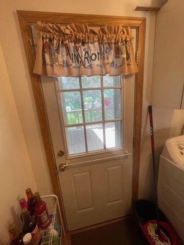 268 Doss Hill Road, Barboursville, WV 25504
