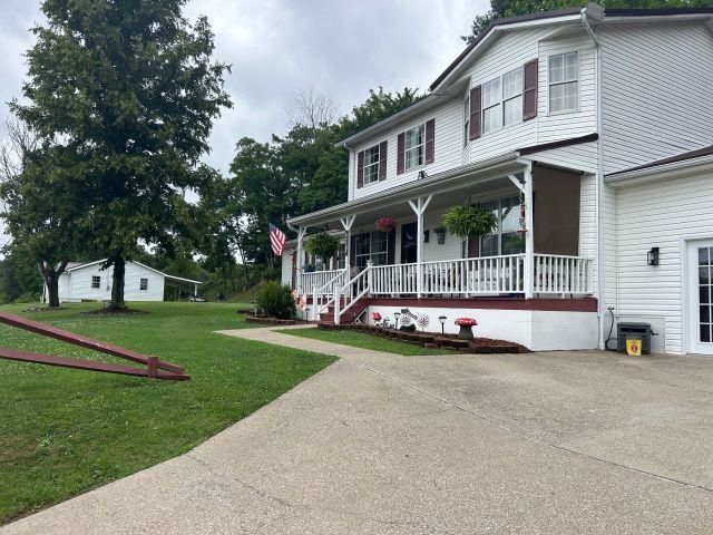 268 Doss Hill Road, Barboursville, WV 25504