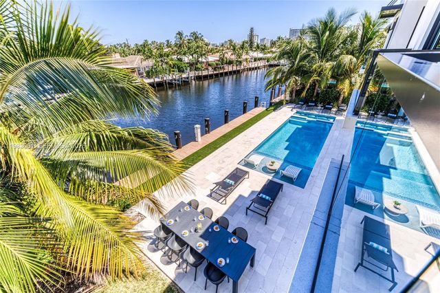 2817 NE 35th St, Fort Lauderdale, FL 33306