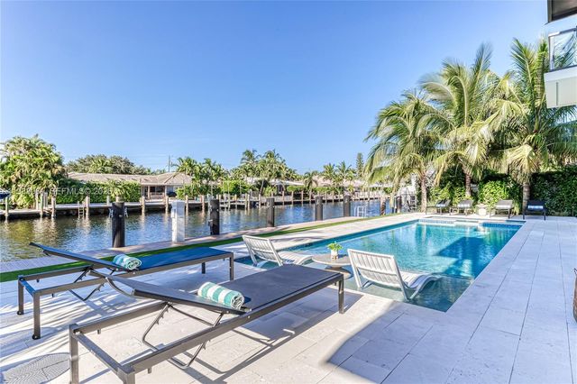 2817 NE 35th St, Fort Lauderdale, FL 33306