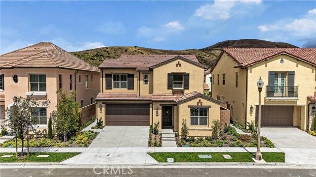 155 Somera, Irvine, CA 92602